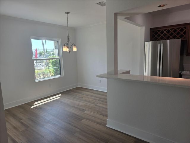 507 PLAZA SEVILLE COURT 15, St Petersburg, FL 33706