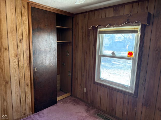 1020 Syracuse Drive, Lebanon, IN 46052