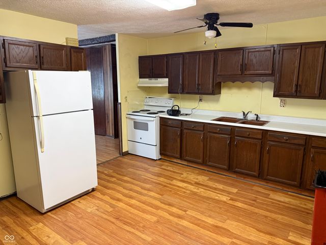 1020 Syracuse Drive, Lebanon, IN 46052