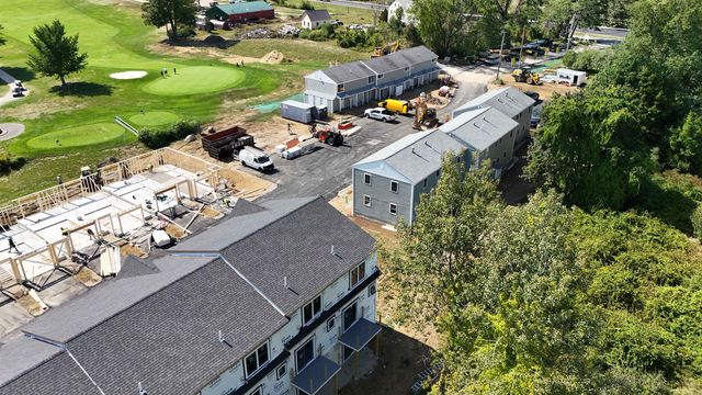 13 Birdie Grv Unit B, Rochester, NH 03839