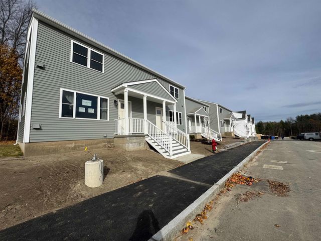 13 Birdie Grv Unit B, Rochester, NH 03839