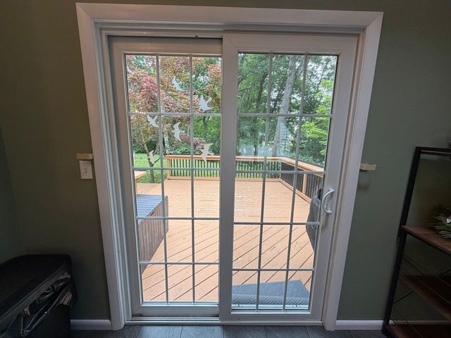 7 Wayne Dr, Foxboro, MA 02035