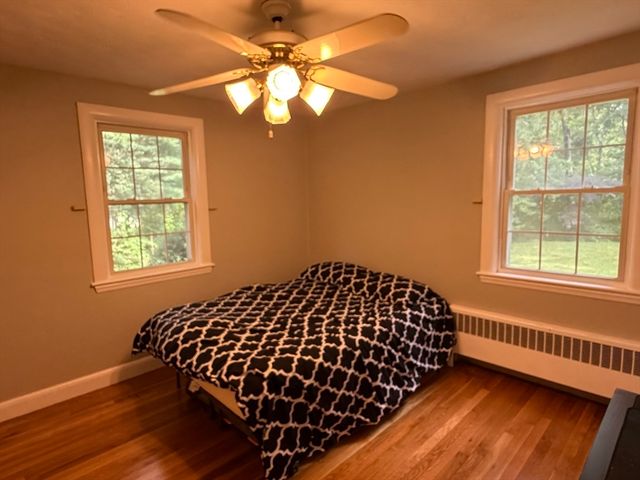 7 Wayne Dr, Foxboro, MA 02035