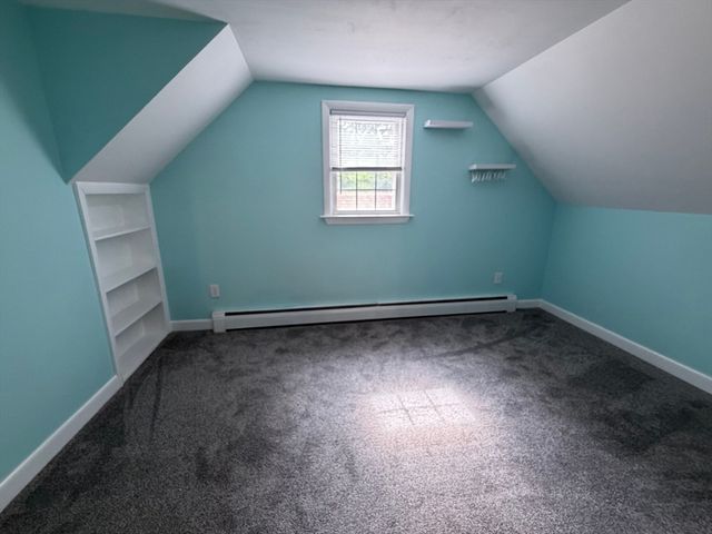 7 Wayne Dr, Foxboro, MA 02035