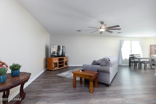 1256 S Lenora Loop, Benson, AZ 85602