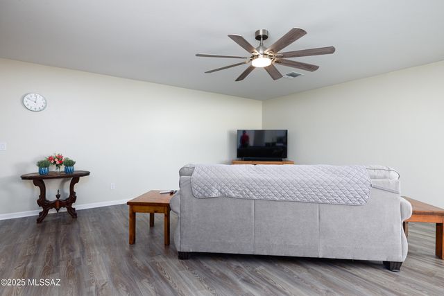 1256 S Lenora Loop, Benson, AZ 85602