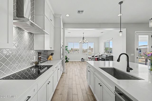 1789 E LOBO Street, San Tan Valley, AZ 85140