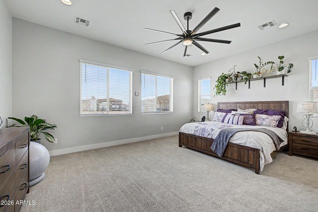 1789 E LOBO Street, San Tan Valley, AZ 85140