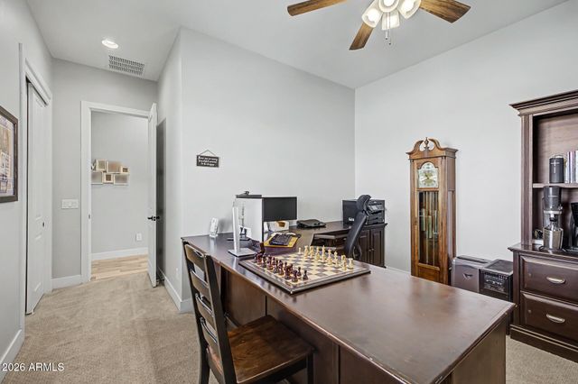 1789 E LOBO Street, San Tan Valley, AZ 85140