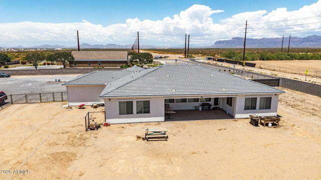 1789 E LOBO Street, San Tan Valley, AZ 85140