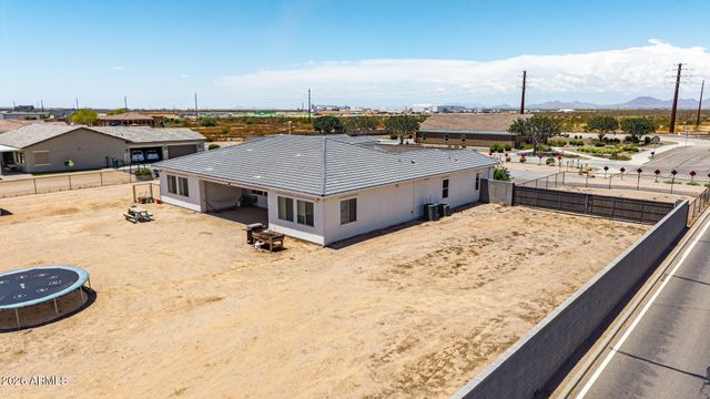 1789 E LOBO Street, San Tan Valley, AZ 85140