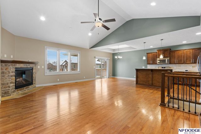 2841 Valley Stream Drive, Lincoln, NE 68516