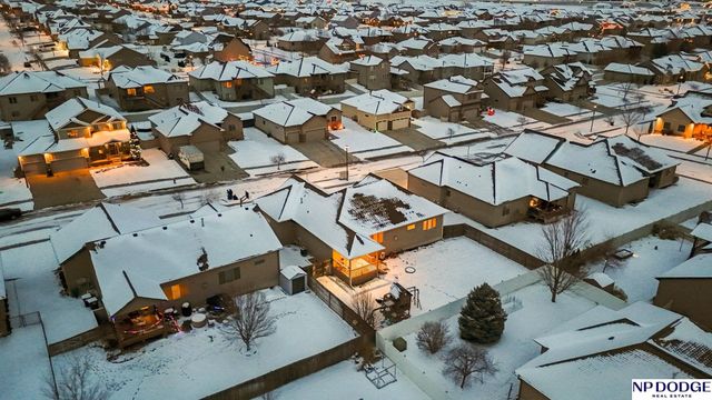 2841 Valley Stream Drive, Lincoln, NE 68516