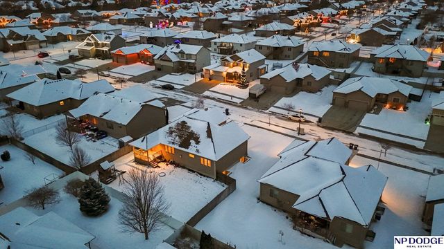 2841 Valley Stream Drive, Lincoln, NE 68516