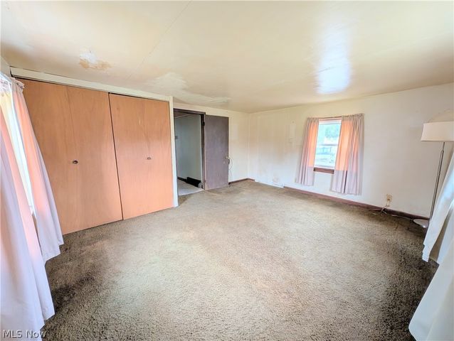 2000 Stake Drive, Green, OH 44232