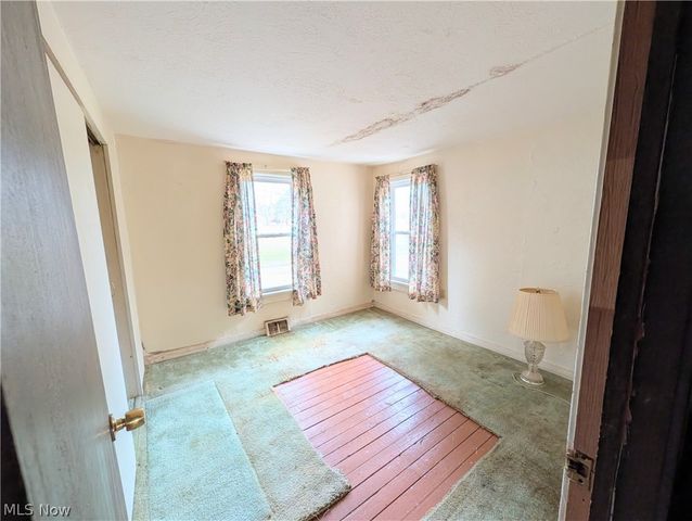 2000 Stake Drive, Green, OH 44232