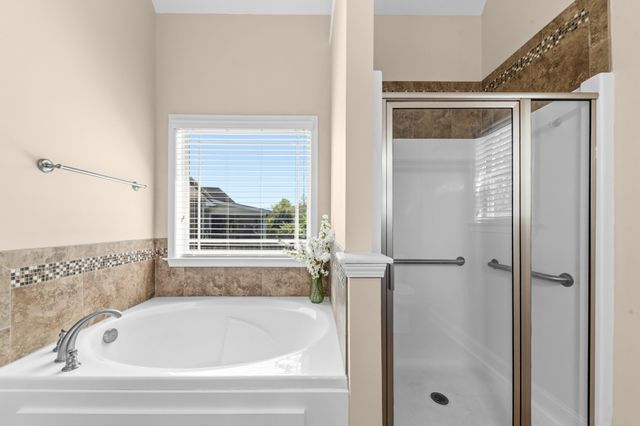 3021 Foust Dr, Spring Hill, TN 37174