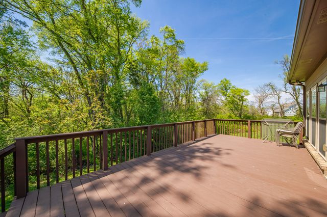 3021 Foust Dr, Spring Hill, TN 37174