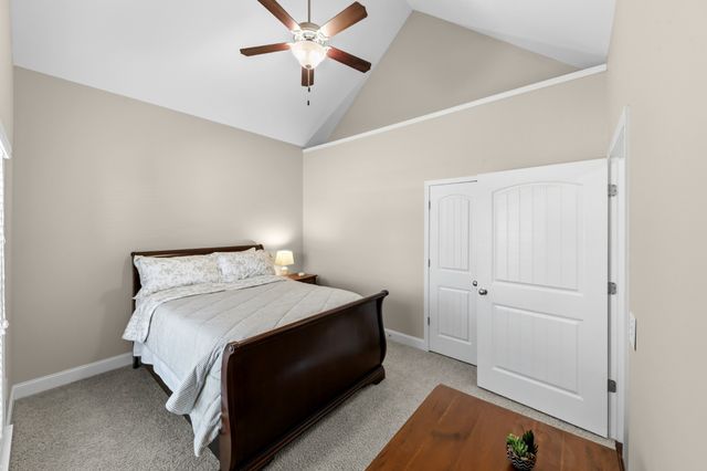 3021 Foust Dr, Spring Hill, TN 37174