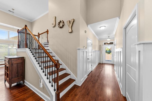 3021 Foust Dr, Spring Hill, TN 37174