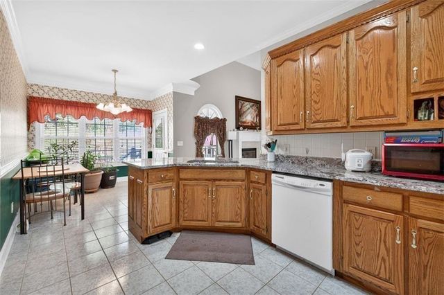 4978 Planters Way, Flowery Branch, GA 30542