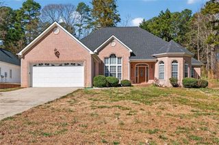 4978 Planters Way, Flowery Branch, GA 30542
