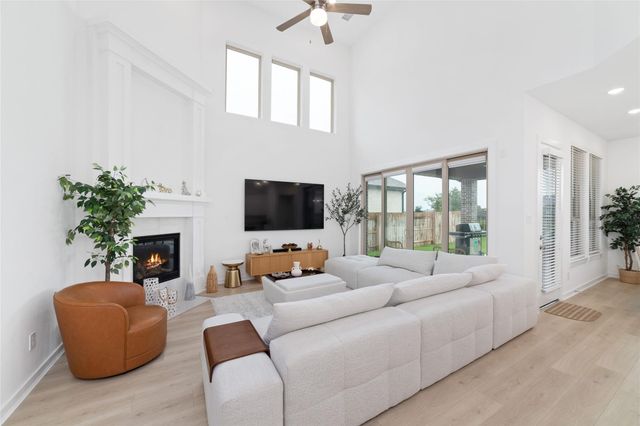 24711 Hibiscus Garden Way, Katy, TX 77493