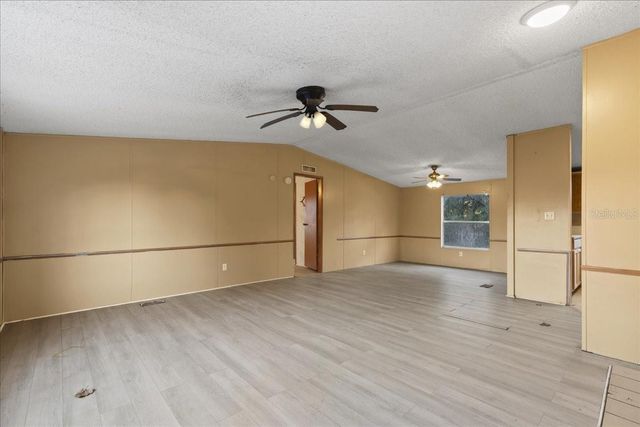 19227 SW 187TH AVENUE, Archer, FL 32618