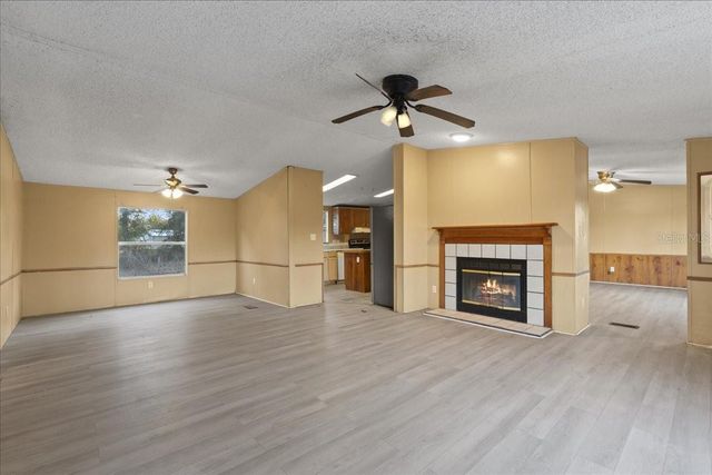 19227 SW 187TH AVENUE, Archer, FL 32618