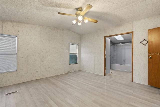 19227 SW 187TH AVENUE, Archer, FL 32618