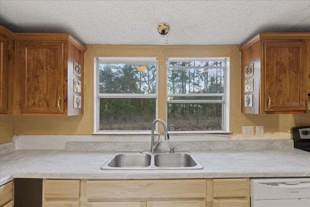 19227 SW 187TH AVENUE, Archer, FL 32618