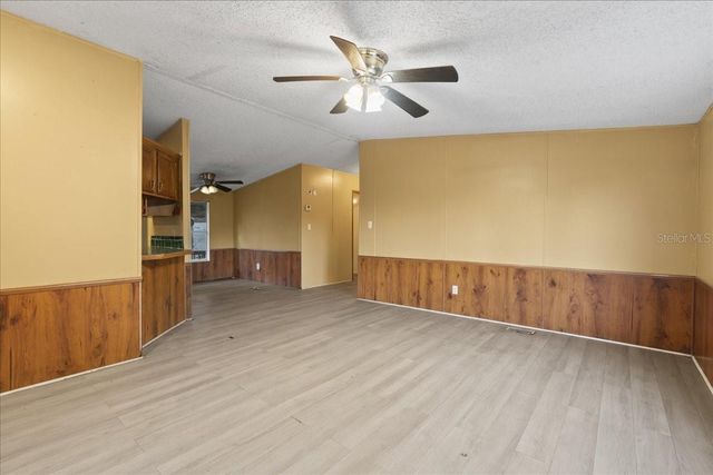 19227 SW 187TH AVENUE, Archer, FL 32618