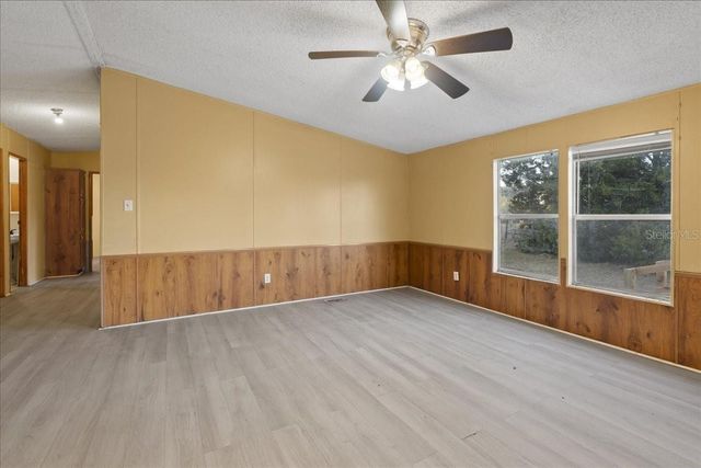 19227 SW 187TH AVENUE, Archer, FL 32618