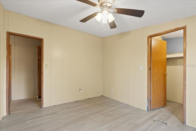 19227 SW 187TH AVENUE, Archer, FL 32618