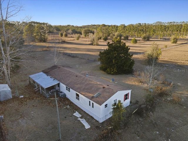 19227 SW 187TH AVENUE, Archer, FL 32618