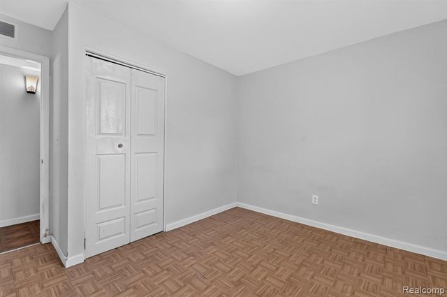 238 Seward Street, Pontiac, MI 48342