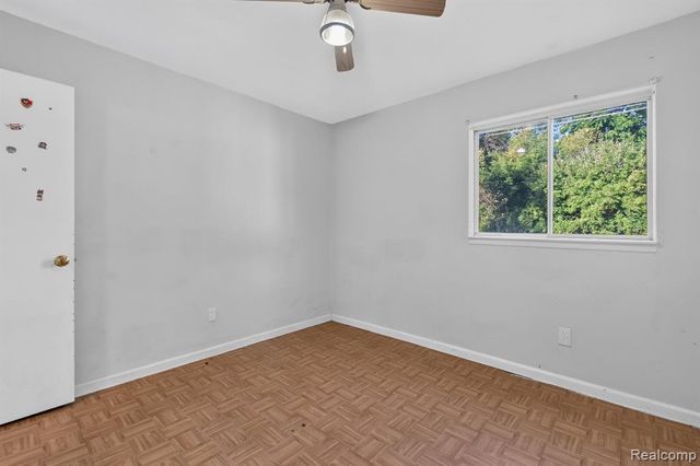238 Seward Street, Pontiac, MI 48342