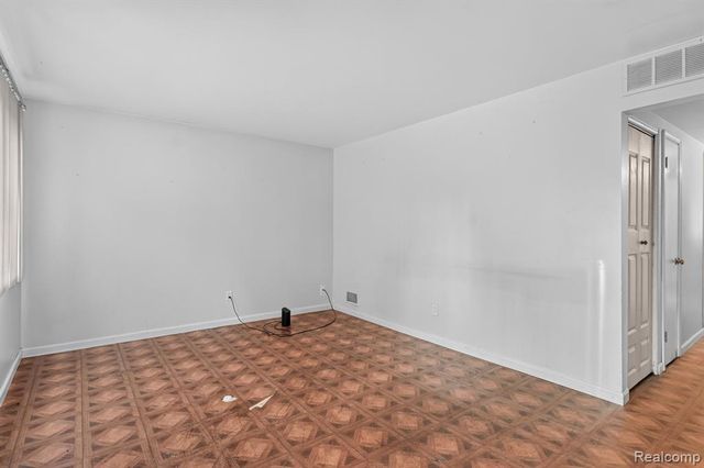 238 Seward Street, Pontiac, MI 48342