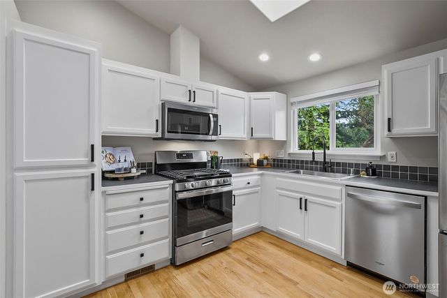 1839 NE 172nd Street, Shoreline, WA 98155