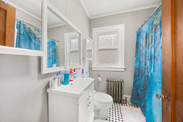 1833 Gunderson Avenue, Berwyn, IL 60402