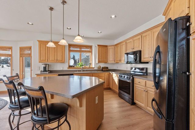 N5372 Loraine COURT, Fredonia, WI 53021