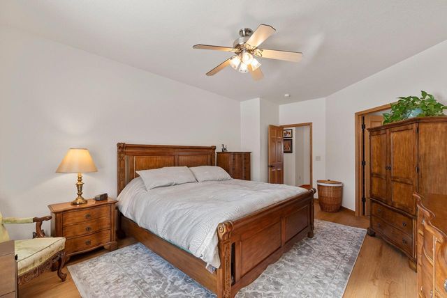 N5372 Loraine COURT, Fredonia, WI 53021