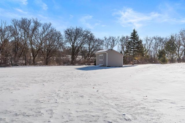 N5372 Loraine COURT, Fredonia, WI 53021