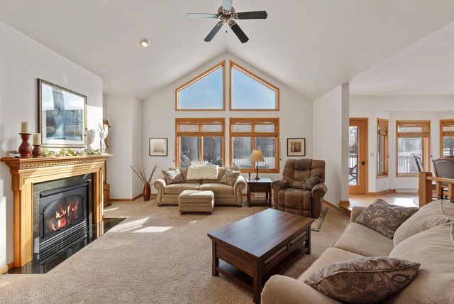 N5372 Loraine COURT, Fredonia, WI 53021