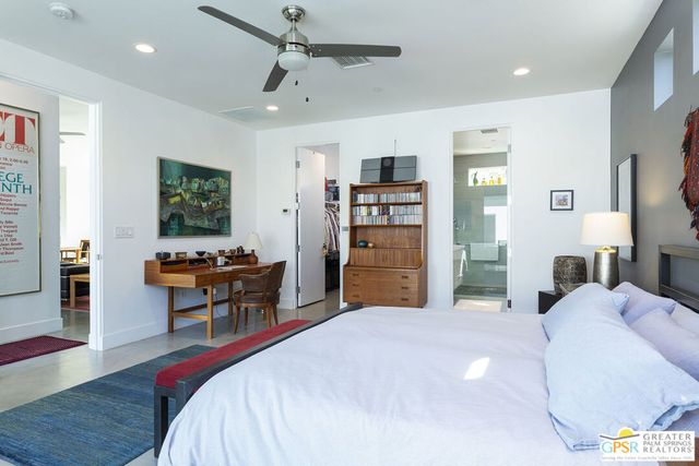 2990 N Farrell Drive, Palm Springs, CA 92262