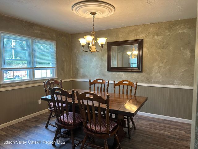 10 Johns Road, Kerhonkson, NY 12446