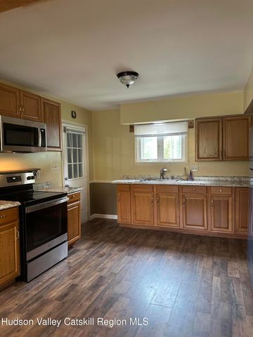 10 Johns Road, Kerhonkson, NY 12446