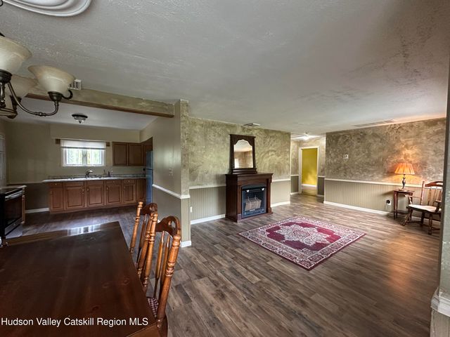 10 Johns Road, Kerhonkson, NY 12446