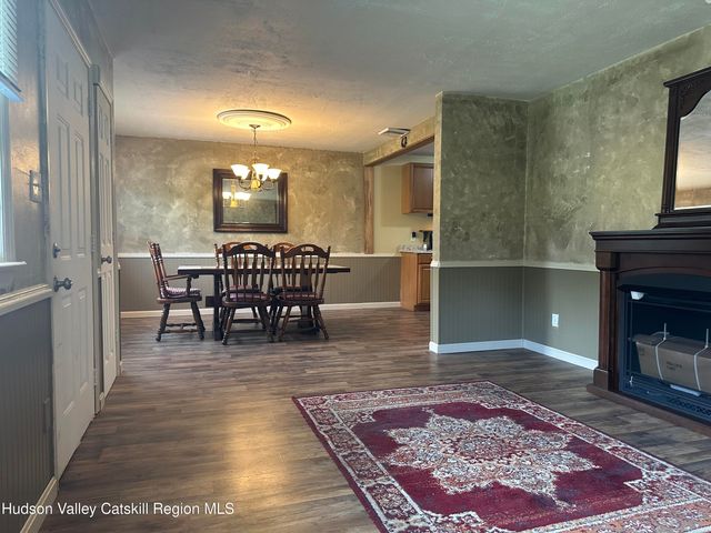10 Johns Road, Kerhonkson, NY 12446