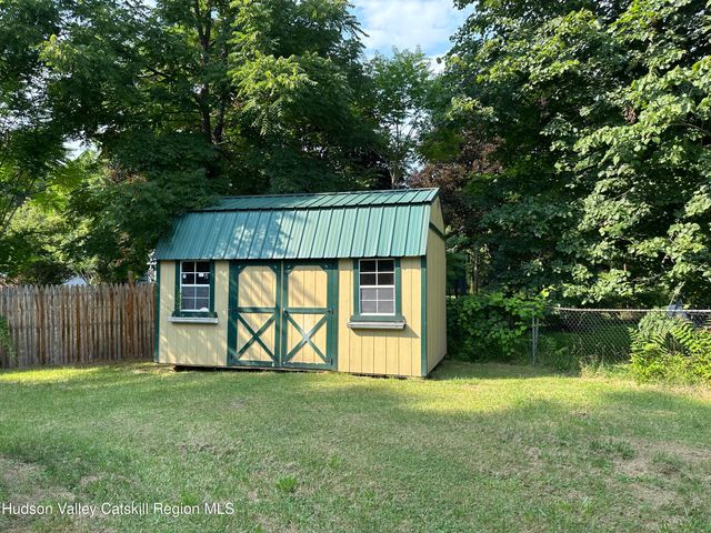 10 Johns Road, Kerhonkson, NY 12446